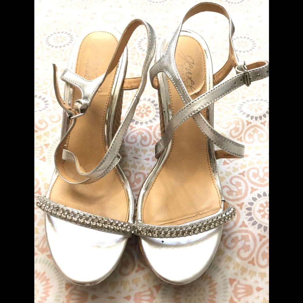 Jewel Bradley Mischka Silver Rhinestone Wedge